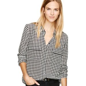 Aritzia Babaton silk button down blouse houndstooth